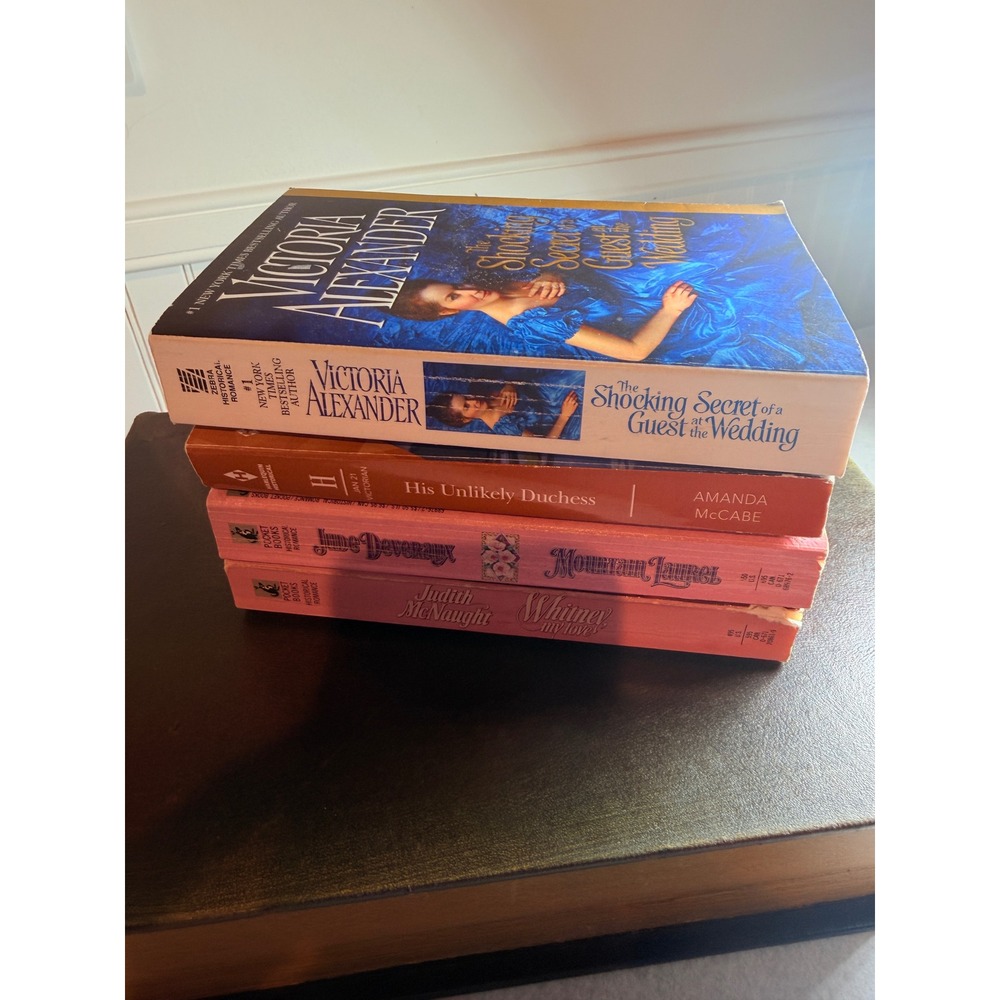 Historical Romance Book Lot Victoria Alexander Jude Deveraux Judith McNaught 4pc